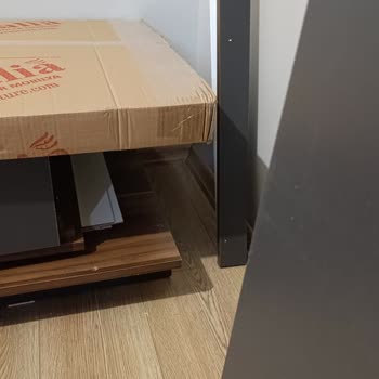 Hasarlı Dolap Ve İade Talebine Yanıt Alamama Sorunu