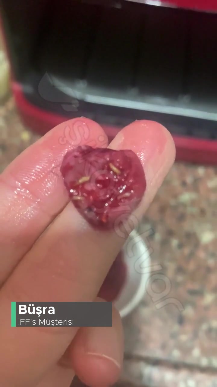 BİM Iff's Marka Frambuaz videonun kapak resmi