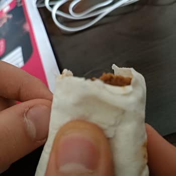 Şok Marketler'den Aldınız Çiğ Köftenin İçinden Saç Teli Çıktı!