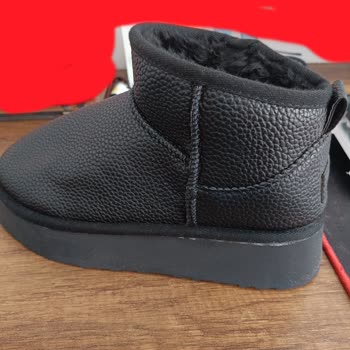 Gümrük Malları Export (Facebook) Gelen Ayakkabı Kesinlikle Orijinal Değil