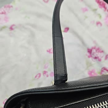 Ağrı Kadınca Tesettür Para Verip Üstüne Mağdur Olduk!