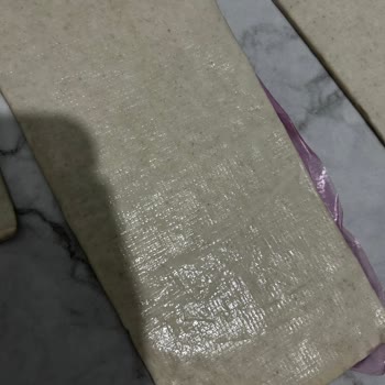 Superfresh Milföy Hamurunda Siyah Noktalar