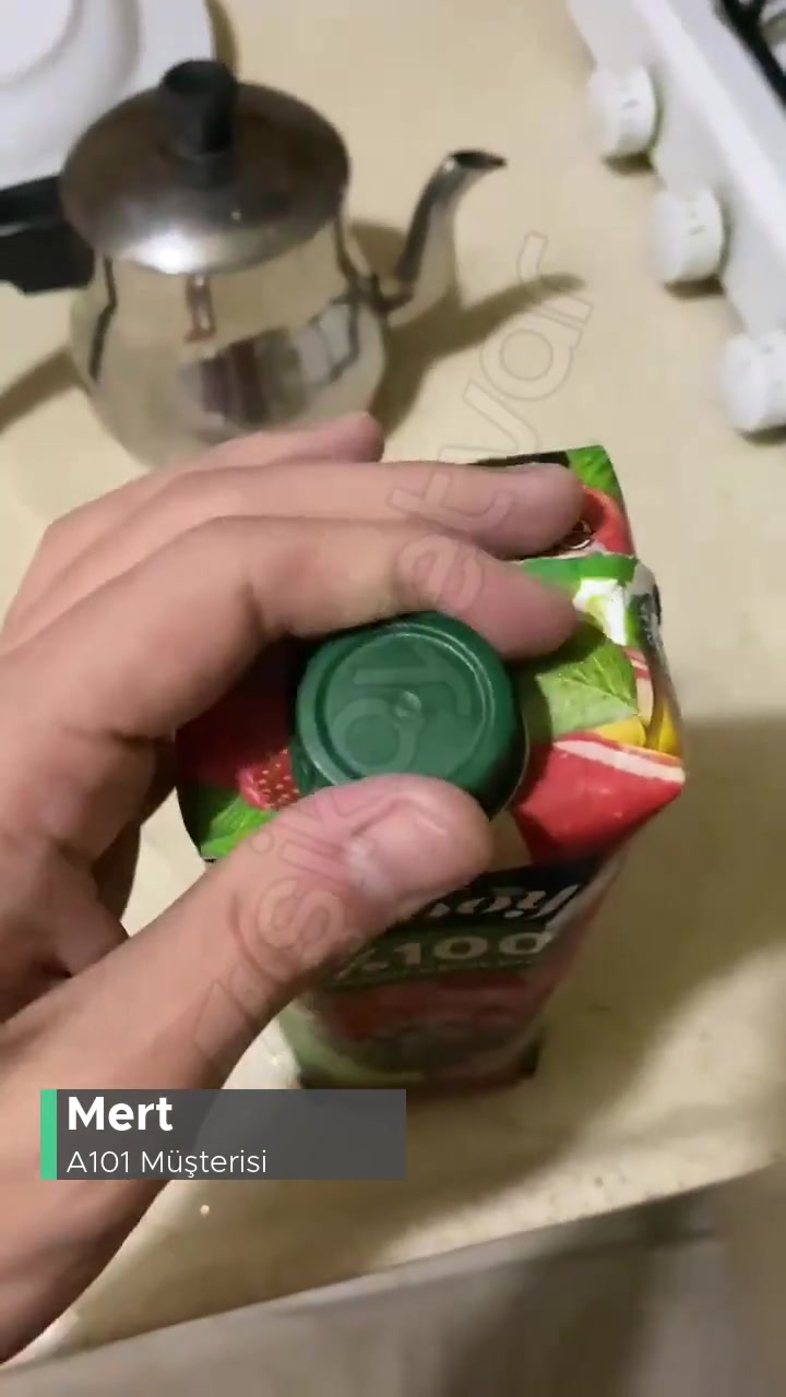 A101 Meyve Suyu Sıkıntısı! videonun kapak resmi