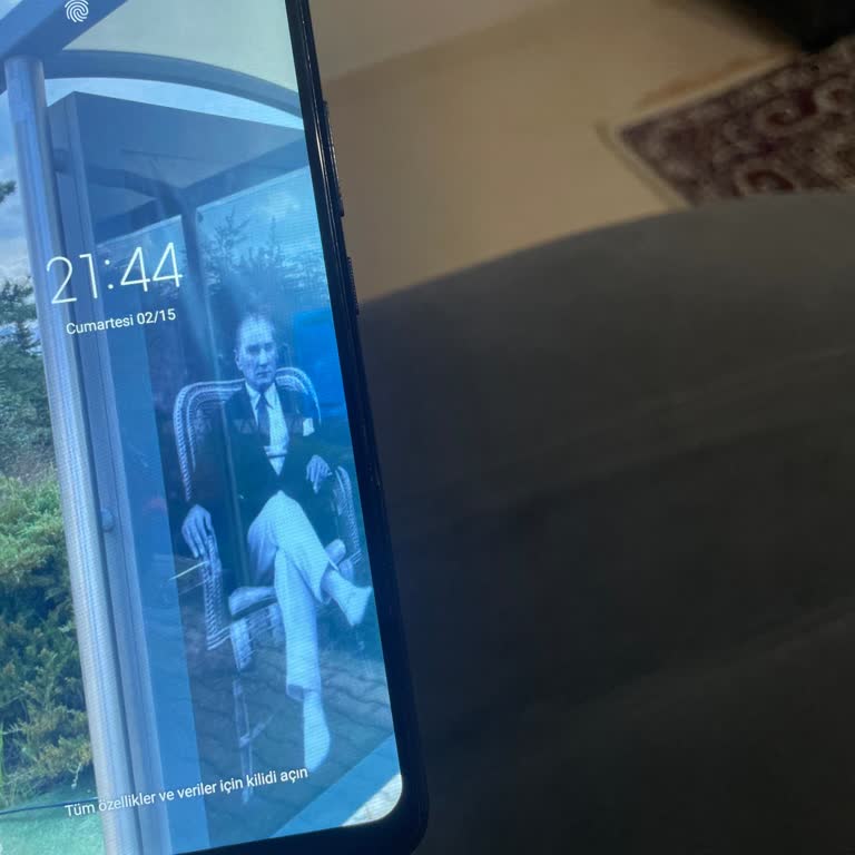 Telefonun Kamera Ve Şarj Sorunları