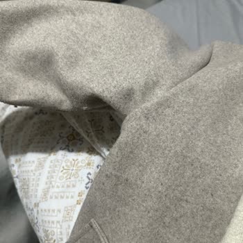 DeFacto'dan Aldığım Kaban Hızla Tüyleniyor: Değişim Veya İade Talebi