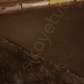 Bakırköy Belediyesi Yol Çökmüş Acilen Çözülmesi Gerek!