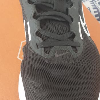In Street Mağazasında Nike Ayakkabı Hayal Kırıklığı