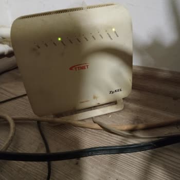 Sürekli Kesilen İnternet Ve Çözülmeyen Sorunlar