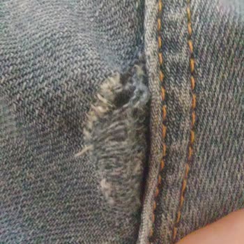 Colin's Pantolonun Kısa Sürede Deformasyonu