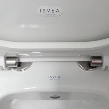 İsvea Tuvaletlerde Temizlik Sorunu