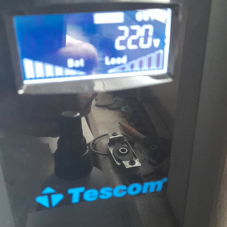 Elektrik Kesintileriyle Sürekli Mağduriyet