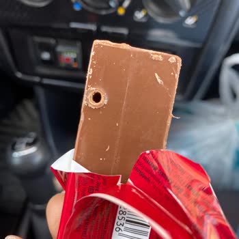 Ülker Çikolatalarında Sağlık Tehlikesi