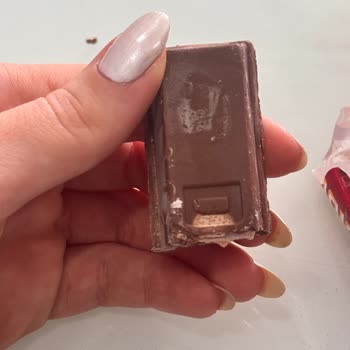 Küflü Çikolata Şoku