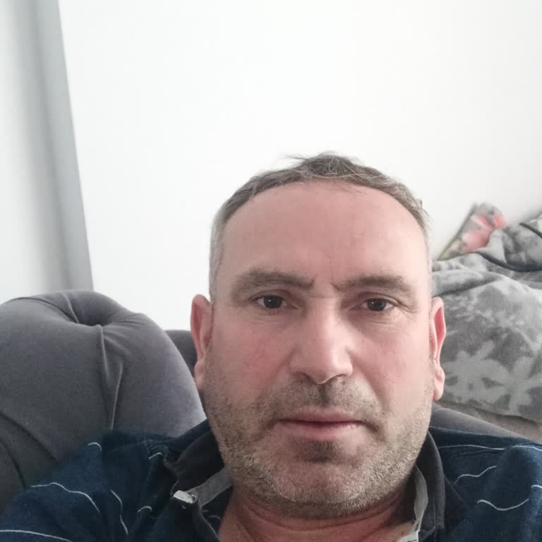 Tekkeköy'de Yarım Kalan Hastane Mağduriyeti