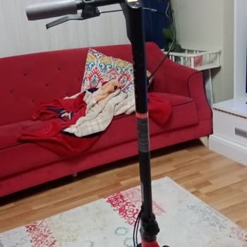 Elektrikli Scooter Kabusu: Batarya Ve Servis Sorunları