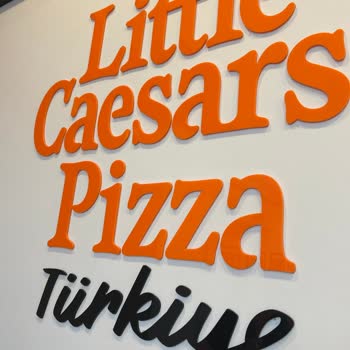 Little Caesars'ta Ekstra Ücret Şoku