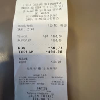 Little Caesars'ta Ekstra Ücret Şoku