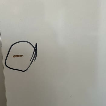 Yanlış Ve Hasarlı Gardırop Teslimatı