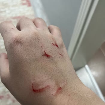 Market Müdüründen Eşime Şok Saldırı Ve Darp