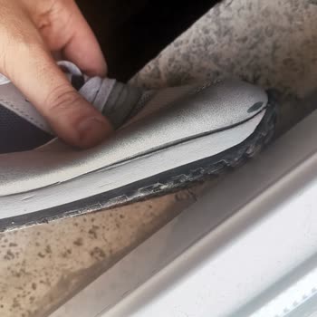 FLO Mağazasından Alınan Ayakkabının Garantisi Sorun Çıkardı