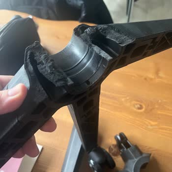 Rampage Oyuncu Koltuğu Ayaklığı Kırıldı, Müşteri Hizmetlerine Ulaşılamıyor