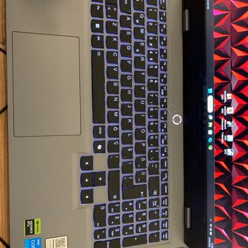 Lenovo Loq Bilgisayarında Renk Ve Şarj Sorunları