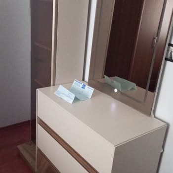 Eksik Ayna Sorunu Ve Uzayan Bekleyiş