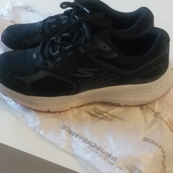 Sketchers Ayakkabının İçe Basma Sorunu Ve Boyner'in Yetersiz Müşteri Hizmeti