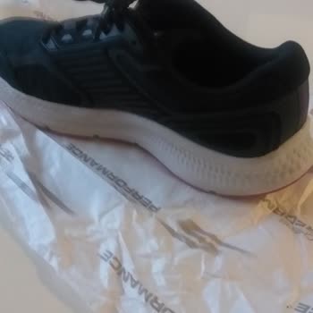 Sketchers Ayakkabının İçe Basma Sorunu Ve Boyner'in Yetersiz Müşteri Hizmeti