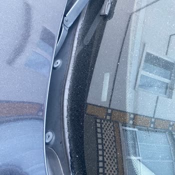 Premium Aracın Cam Fitili Sorunu