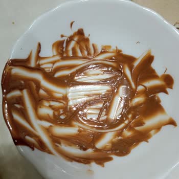 Versay Patisserie Karabağlar Şubesi Şikayeti