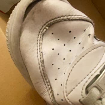 Nike Mağazasından Alınan Ayakkabıda Kalite Sorunu