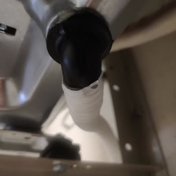 Klimanın Su Tahliye Borusu Sorunu Çözülmüyor