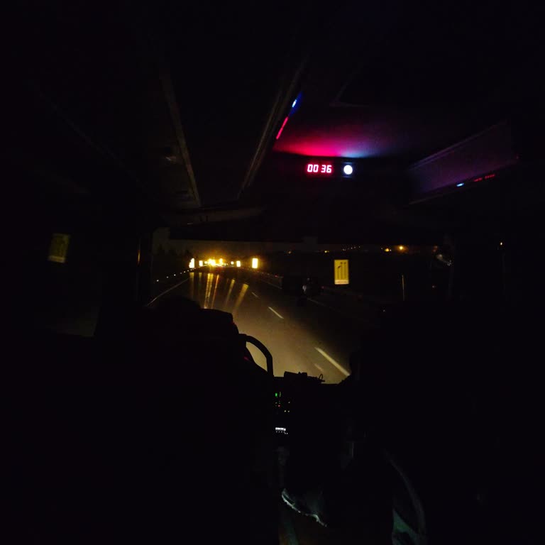 Uzun Ve Rahatsız Yolculuk Deneyimi