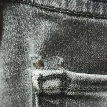 Kusurlu Pantolon Ve Mağaza İade Sorunu