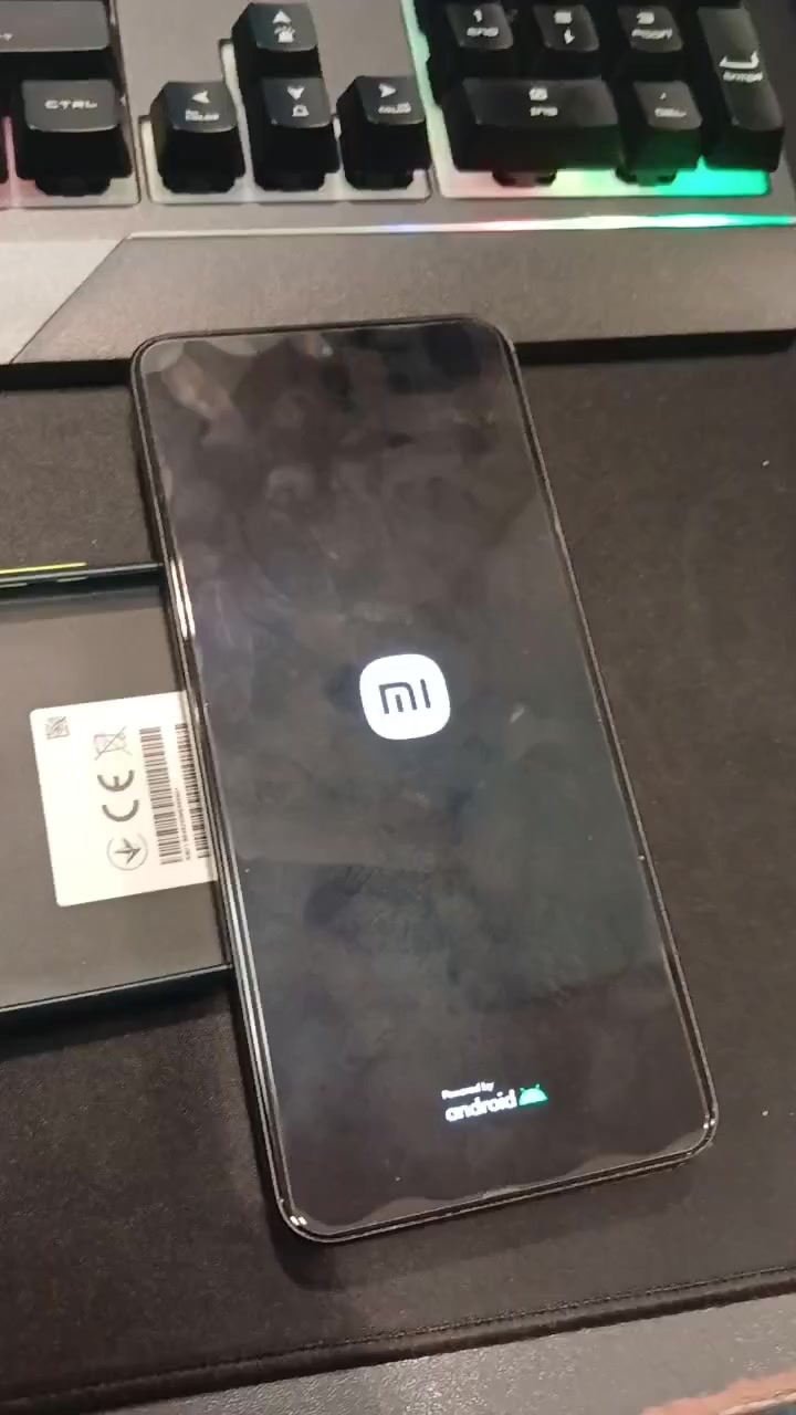 Xiaomi 13t: Проблемы с загрузкой и отказ в ремонте обложка видео