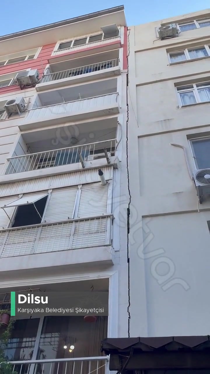 Karşıyaka Belediyesi Evimiz Çöküyor, Belediyenin Umurunda Değil videonun kapak resmi
