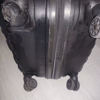 Seyahatte Kırılan Bavul Ve Yetersiz Çözüm Teklifi