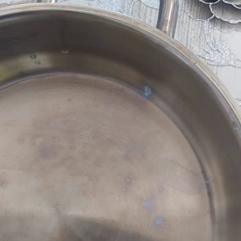 Yeni Alınan Tencere Setinde Renk Ve Yüzey Sorunları