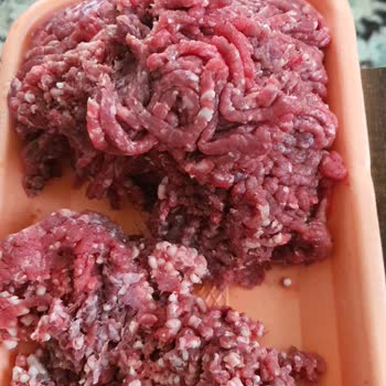 Kasap Reyonunda Yaşanan Gergin Anlar