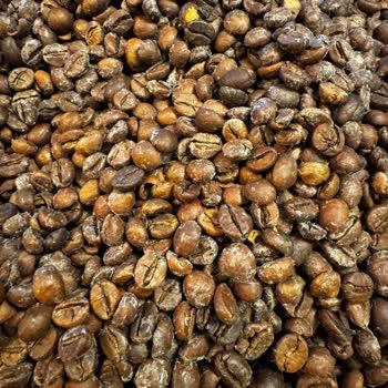 Küflü Ve Bozuk Lavazza Kahveleri: Hepsiburada'dan Hayal Kırıklığı