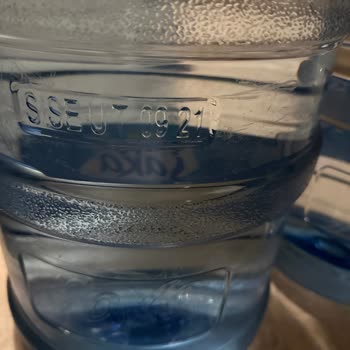 Saka Su Eski Ve Kirli Damacanalarla Gelen Hayal Kırıklığı!