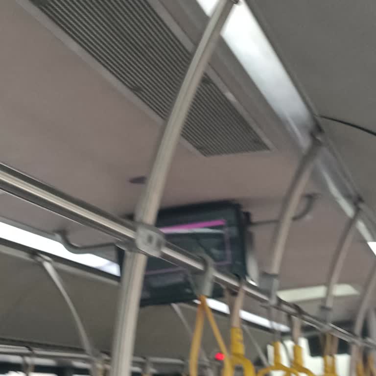 İETT Otobüslerinde Durak Takip Sorunu