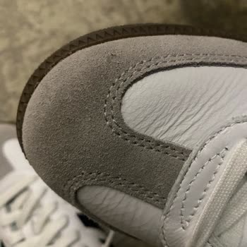 Adidas'tan Kusurlu Ürün Ve İade Sorunu