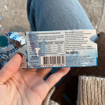 Nane Aromalı Pastilden Kıl Çıktı!