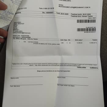 Dyson Süpürge Başlığında Çatlama Ve Yüksek Ücret Talebi