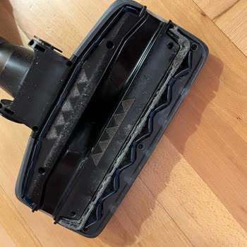 Philips Süpürge Başlık Tekerleri Sürekli Kırılıyor