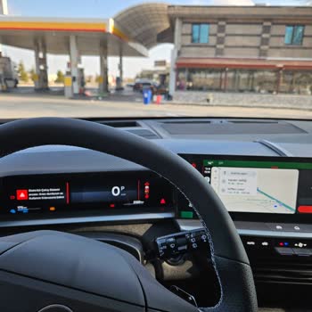 Opel Grandland сломался после 2300 км, замены не предоставили