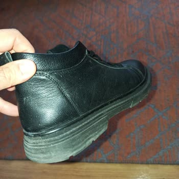 Su Geçiren Ayakkabı Ve İlgisiz İnceleme Süreci