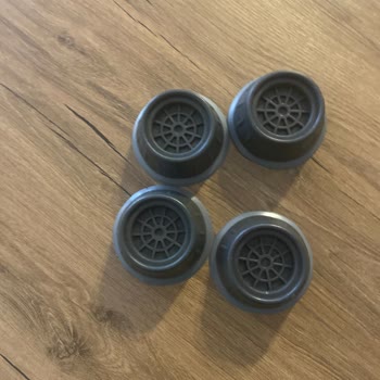 Trendyol'dan Gelen Hayal Kırıklığı: PlayStation Yerine Plastik Ayak!